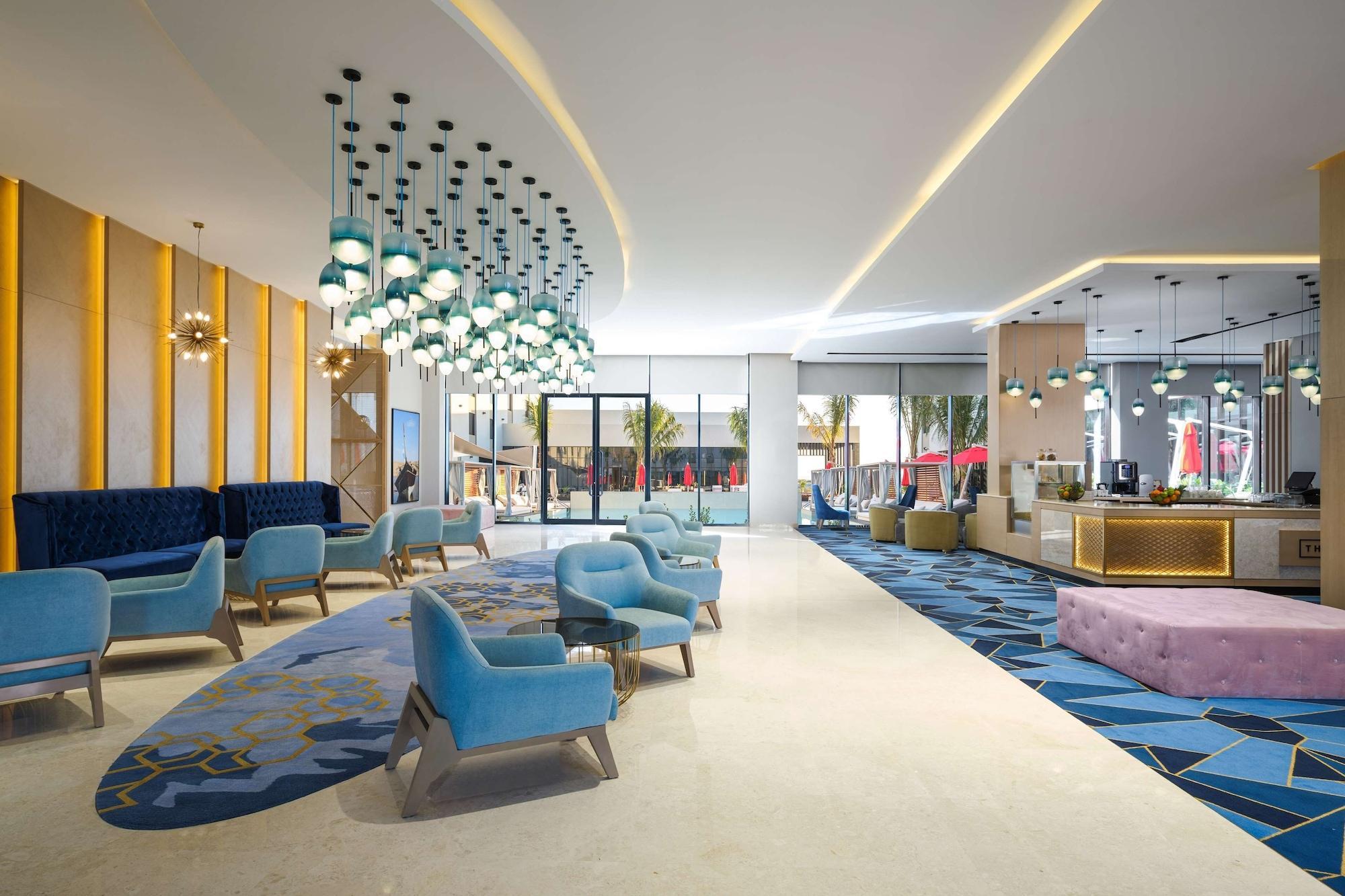 Maani Muscat Hotel & Suites エクステリア 写真