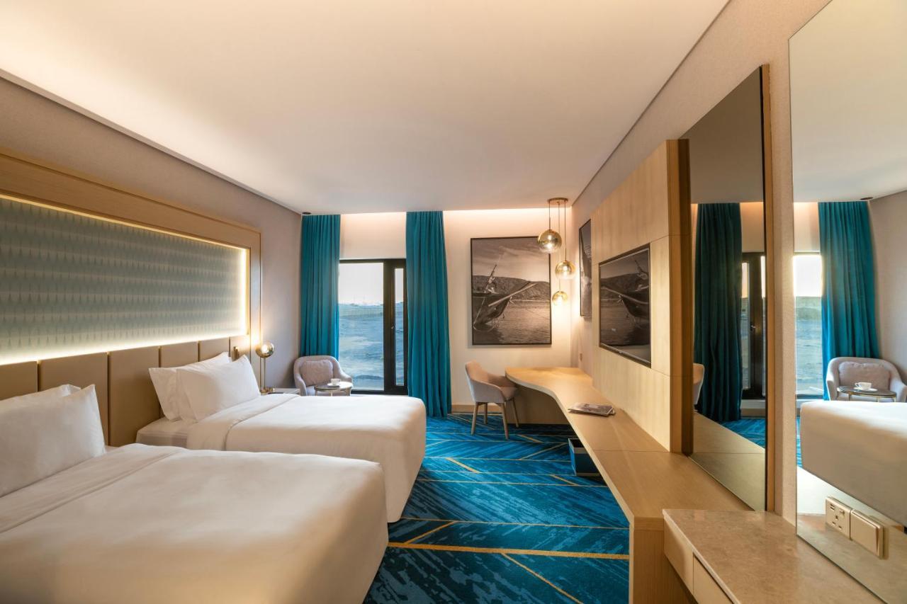 Maani Muscat Hotel & Suites エクステリア 写真