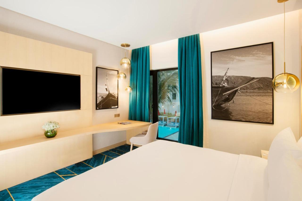 Maani Muscat Hotel & Suites エクステリア 写真